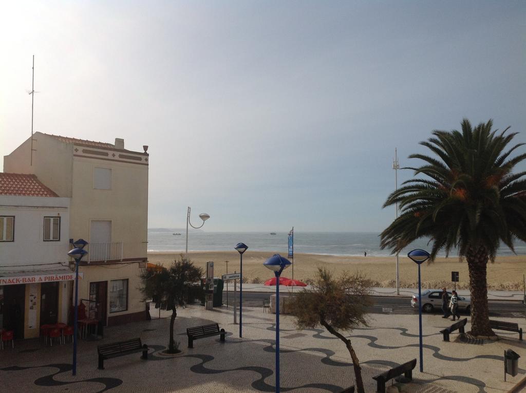 Bed & Seaside Apartment Nazare Exterior photo